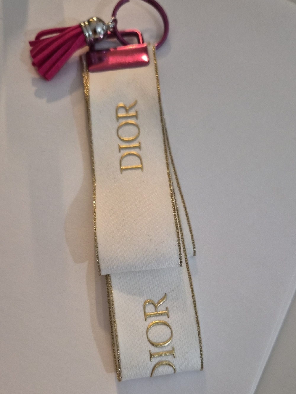 Handmade Dior Ribbon Keychain - Picture 4 of 6